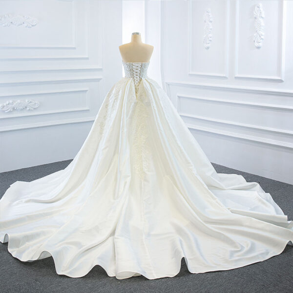 The Wedding Dress Wears Two Fishtail Tail Tube Tops, The Temperament Is Thin And Dreamy - Image 7