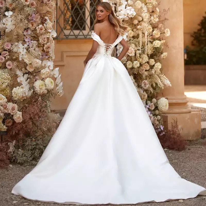 Wedding Dresses Mermaid Bride Dress With Detachable Train - Image 3