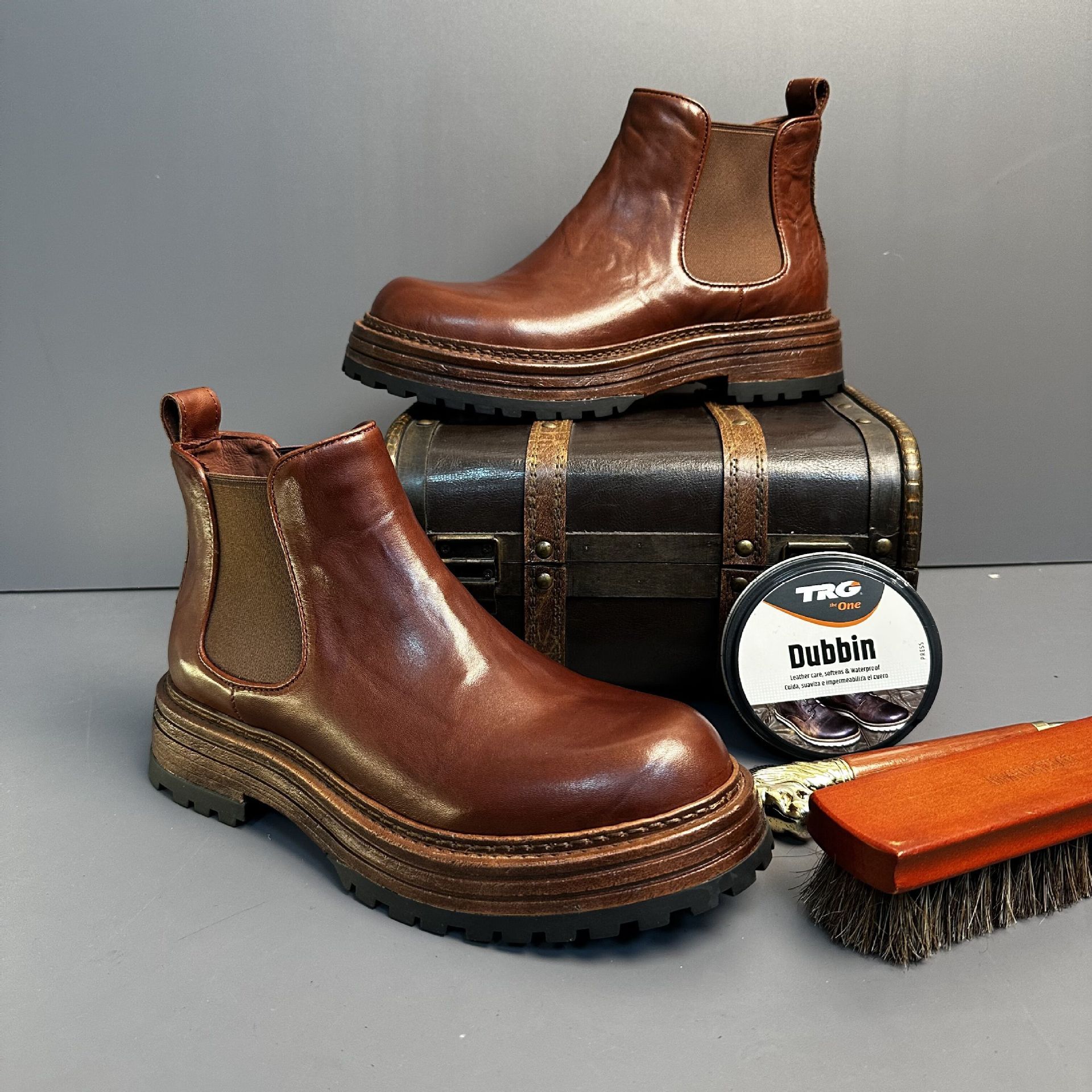 Men's Genuine Leather Retro Horse Leather High-top Martin Boots - Image 3