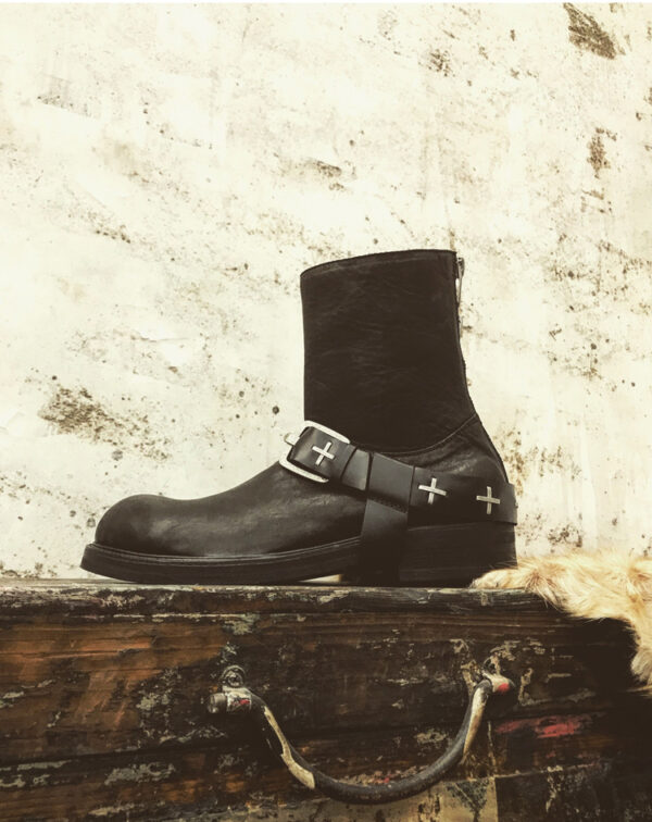 Rivet Martin Boots Male Punk Style - Image 2