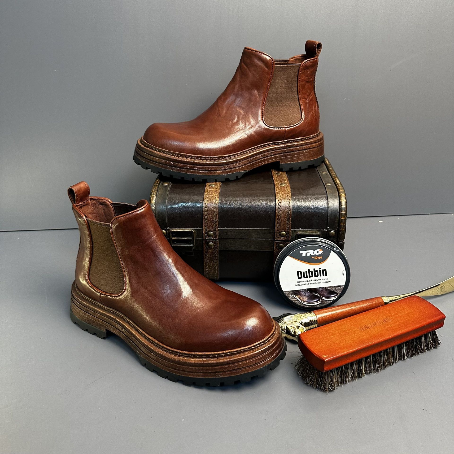 Men's Genuine Leather Retro Horse Leather High-top Martin Boots - Image 6