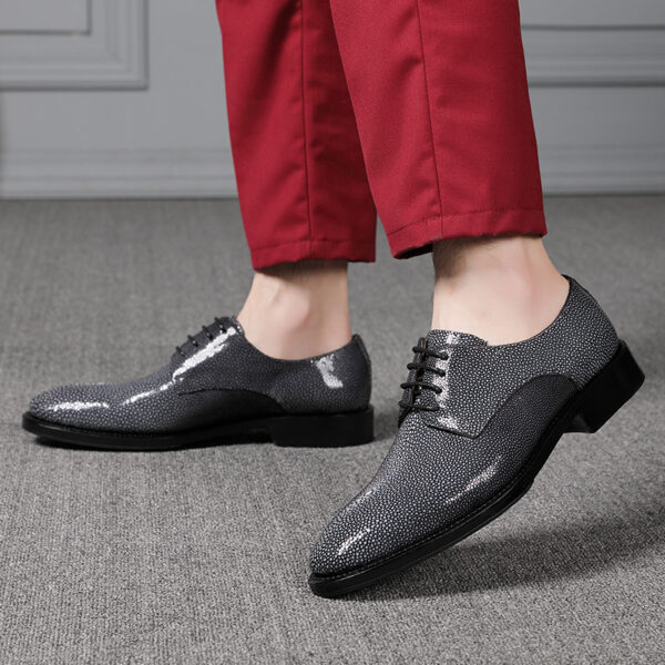 Pearl Fish Skin Men's Shoes Pure Manual Lace Up Low Heel - Image 1
