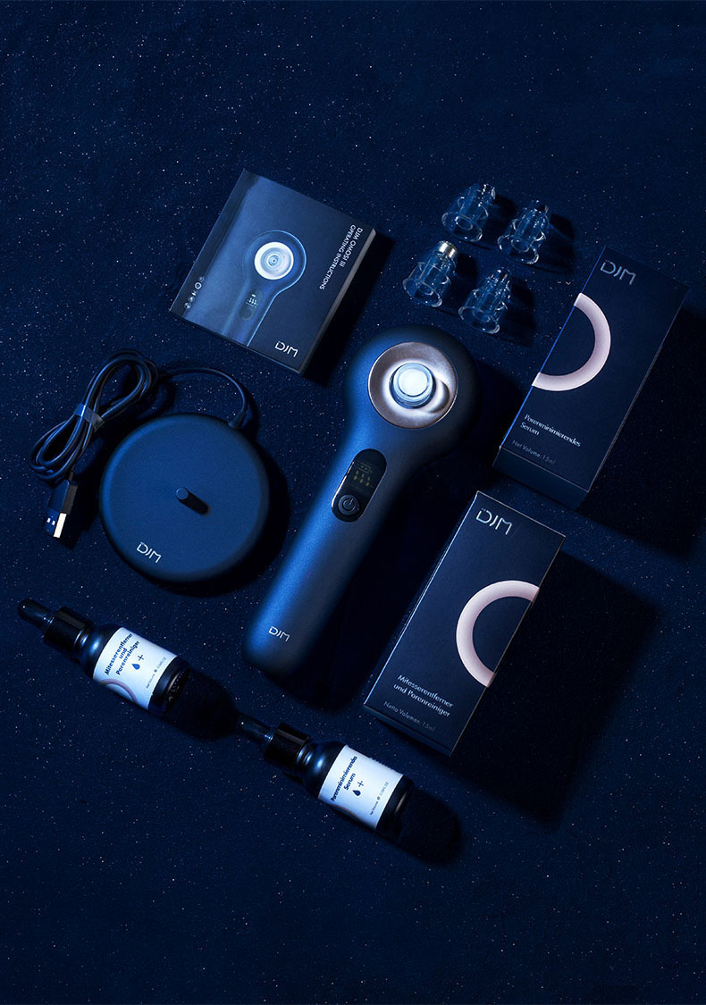 German DJM suction blackhead artifact suction pore cleaner electric acne instrument to send a set of stock solution - Image 1