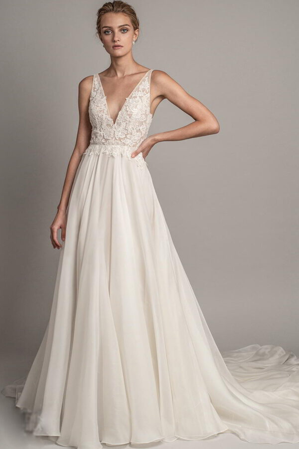 Women's Deep V Neck Lace Long Dress Simple Lawn Wedding Wedding Dress - Image 3