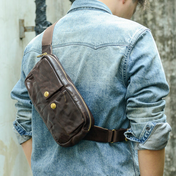 Close-fitting Design With Cowhide Covering - Image 5