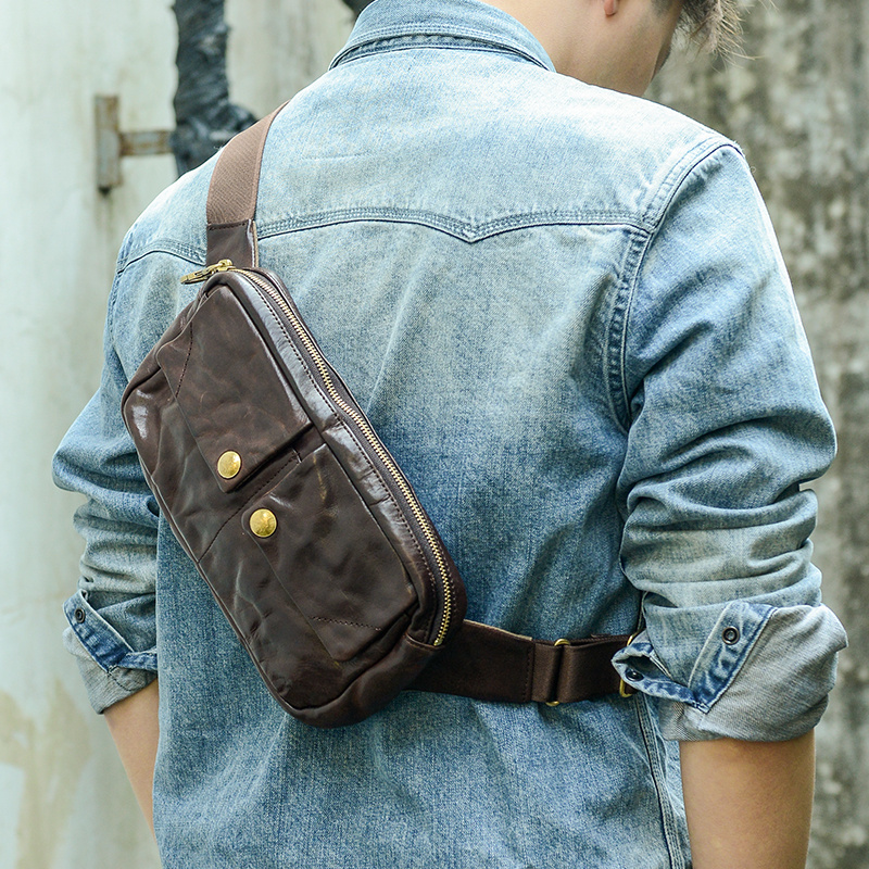 Close-fitting Design With Cowhide Covering - Image 5