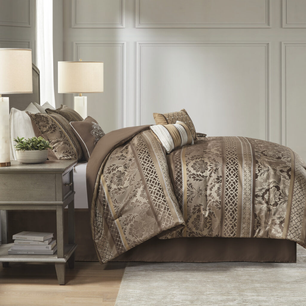 7 Piece Jacquard Comforter Set Brown Gold Cal King