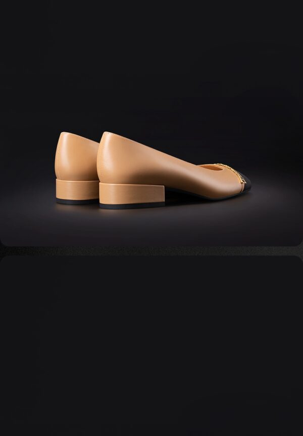 Plus Size Spring And Autumn Leather Soft Bottom Women's Shoes - Image 10