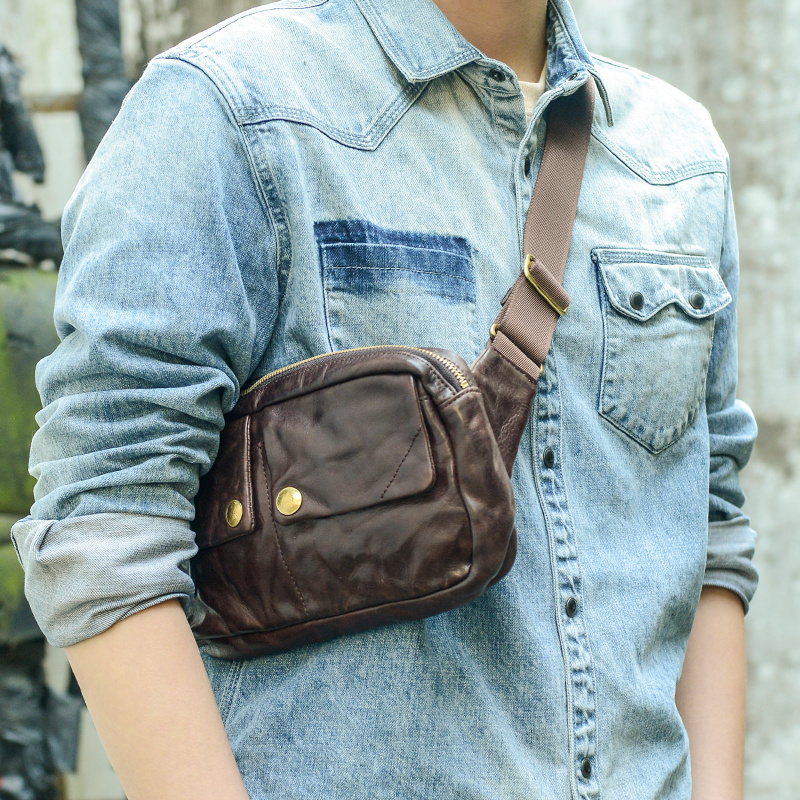 Close-fitting Design With Cowhide Covering - Image 4