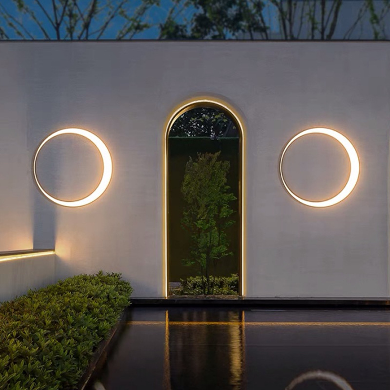 Outdoor Simple Round Wall Lamp Waterproof - Image 1