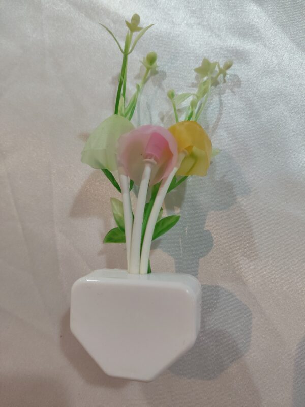 Color LED Mushroom Light, 3 Colors, With Sensor, Novelty, 220v - Image 3