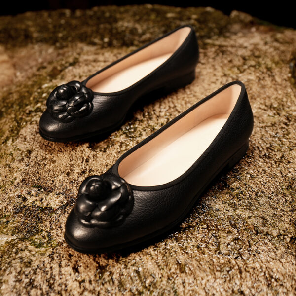 Flat Bottom Round Head Genuine Leather Pumps Female Comfortable Low Heel - Image 2