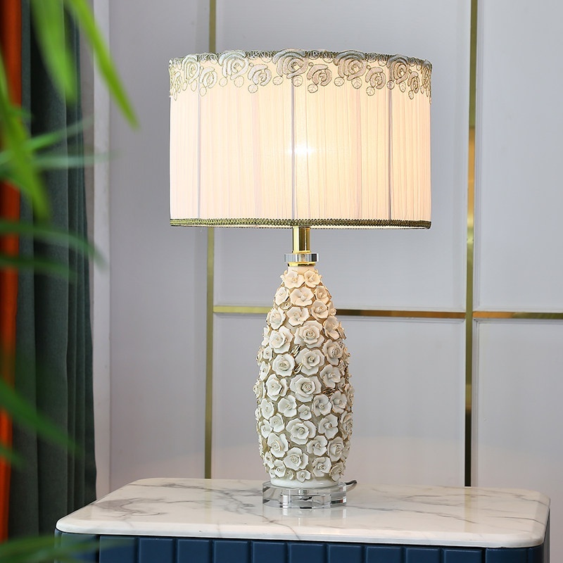 European-style Living Roomstudy Rose-gold-trimmed Remote-controlled Ceramic Table Lamp - Image 1