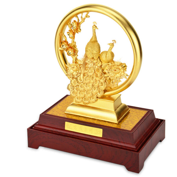 Rich And Auspicious Pure Gold Leaf Peacock Craft Gift Ornaments - Image 4