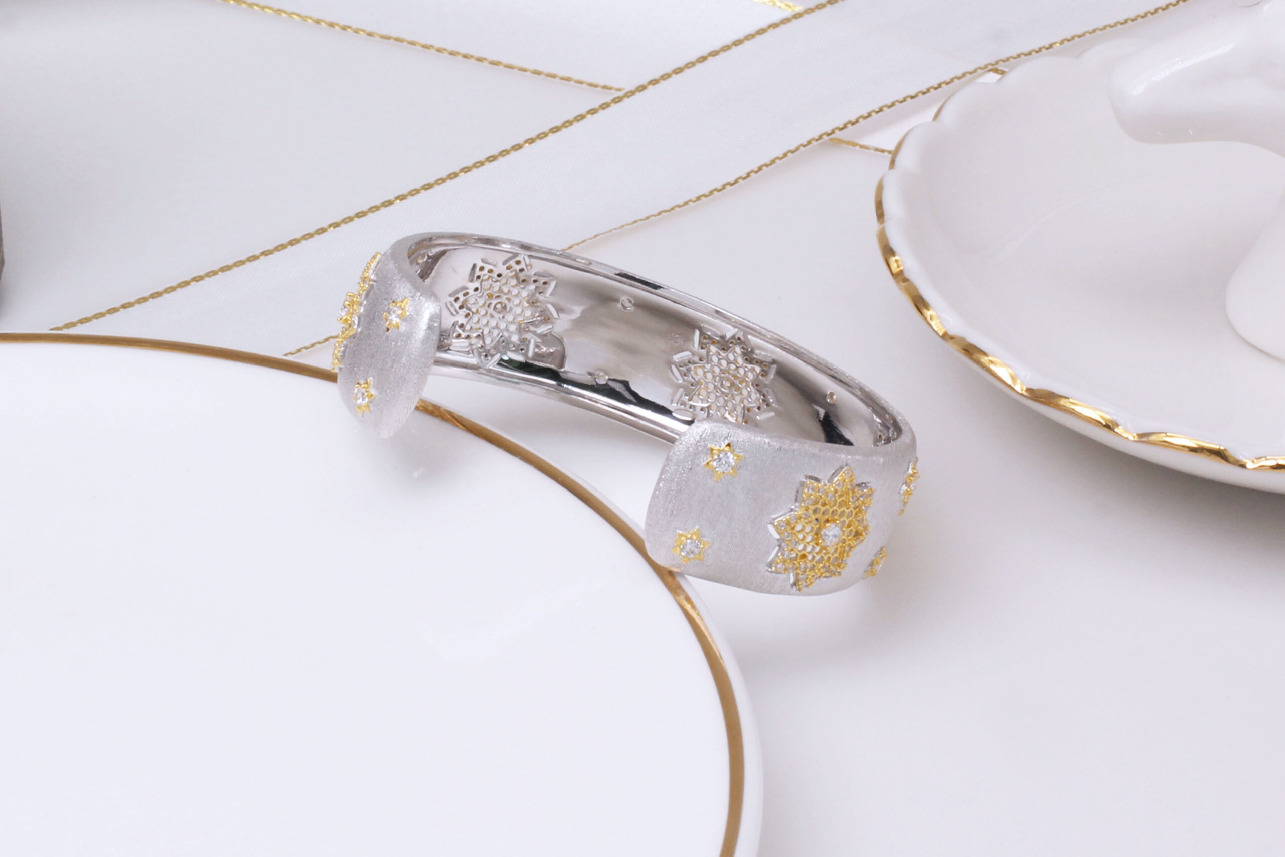 925 Silver Gold Plated Divided Snowflake Bracelet - Image 5