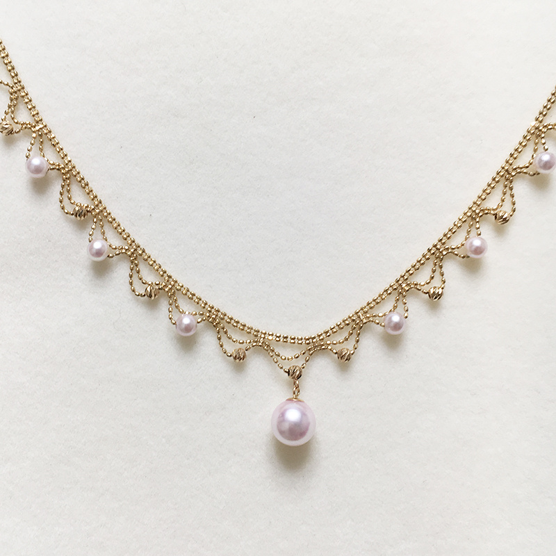 Aurora Japanese 18k Gold Lace Pearl Necklace - Image 4