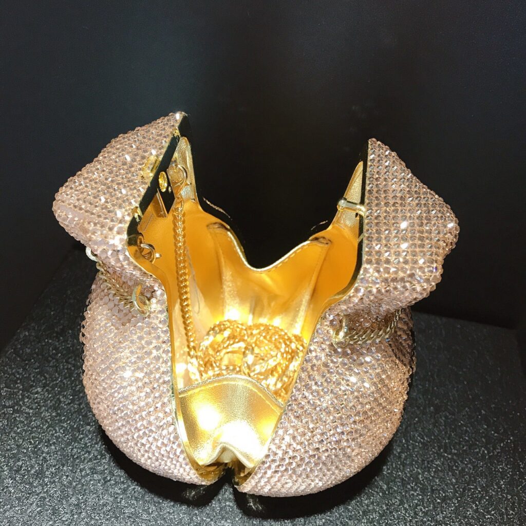 Pocket Handmade Diamond Party Crystal Clutch Chain Bag