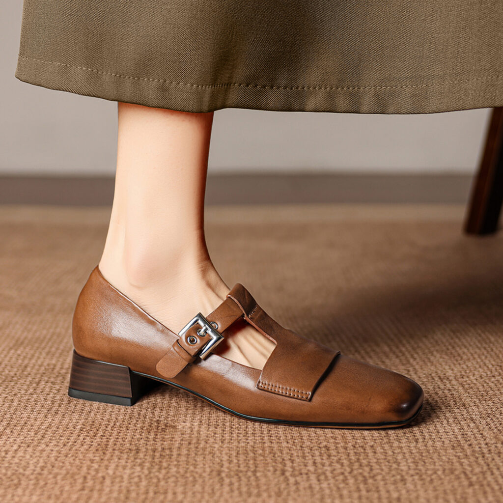 Women's Handmade Washed Full-Grain Leather Mary Jane Shoes, Vintage Square Toe T-Strap Buckle Low Block Heel Pumps