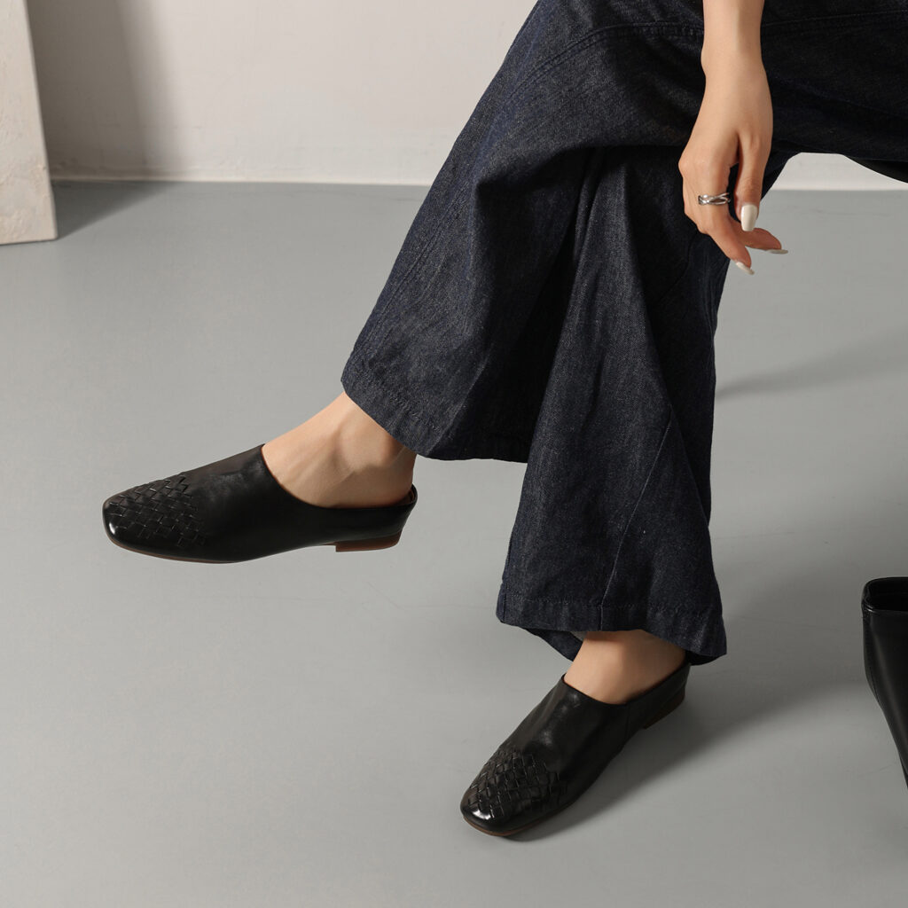 Women's Hand-Woven Washed Full Grain Leather Mules, Square Toe Slip-On Backless Loafers