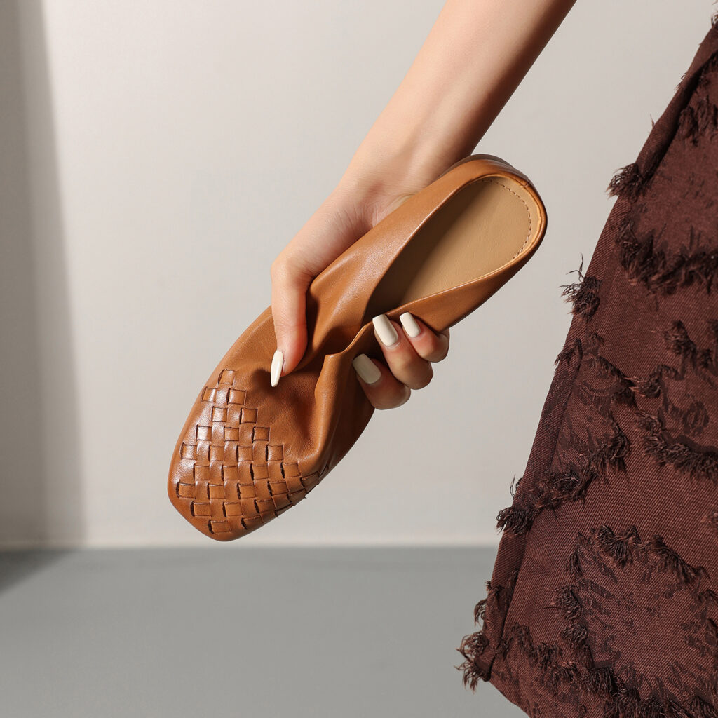 Women's Hand-Woven Washed Full Grain Leather Mules, Square Toe Slip-On Backless Loafers