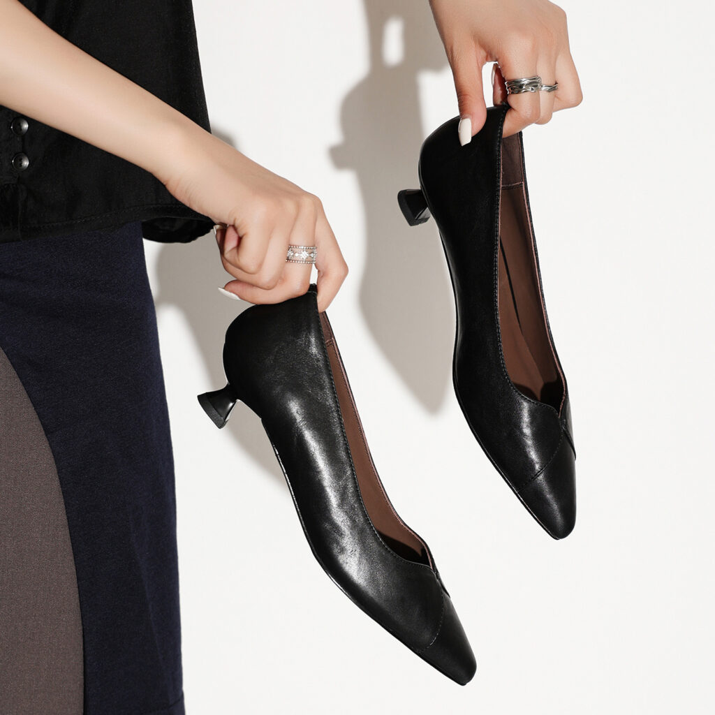 Women's Washed Full-Grain Cowhide Kitten Heel Pumps, Pointed Toe Handcrafted Leather Dress Shoes