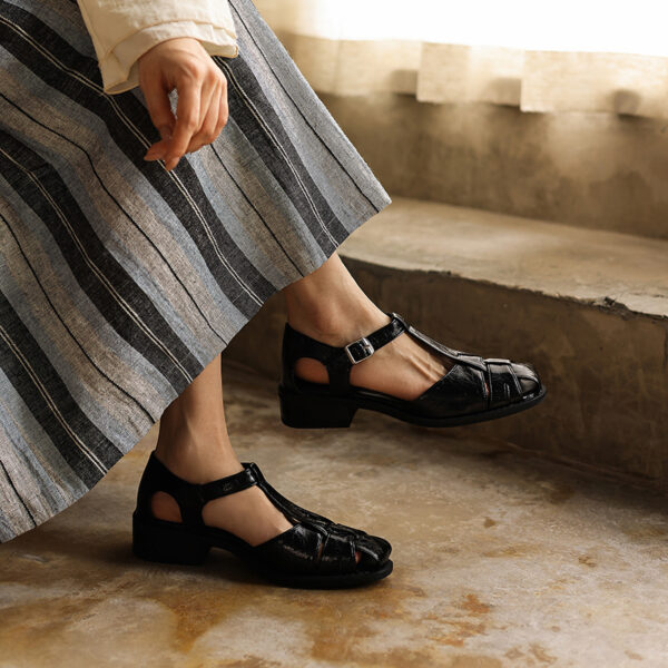 Women's Washed Full-Grain Leather Fisherman Sandals, Handmade Woven T-Strap Block Heel Shoes - Image 5