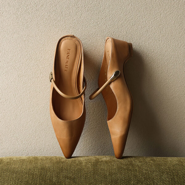 Women's Washed Full Grain Leather Pointed Toe Mary Jane Mules, Low Block Heel Slide Sandals